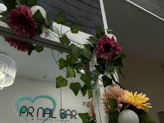 PR Nail Bar, интерьер
