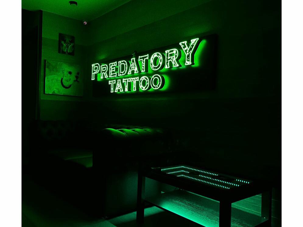 PredatoryTattoo, интерьер