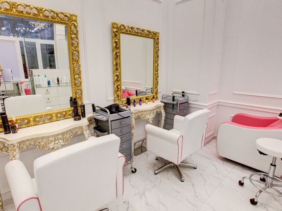 Princess Beauty Bar, интерьер