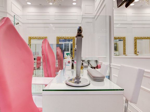 Princess Beauty Bar, интерьер