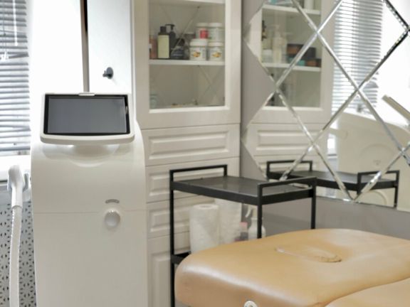 Queen Beauty Bar, интерьер