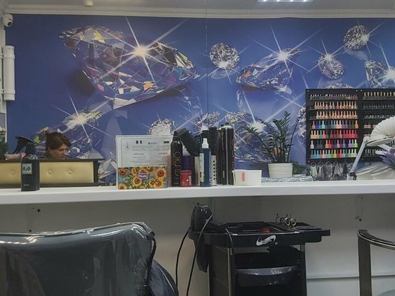 Радость, интерьер