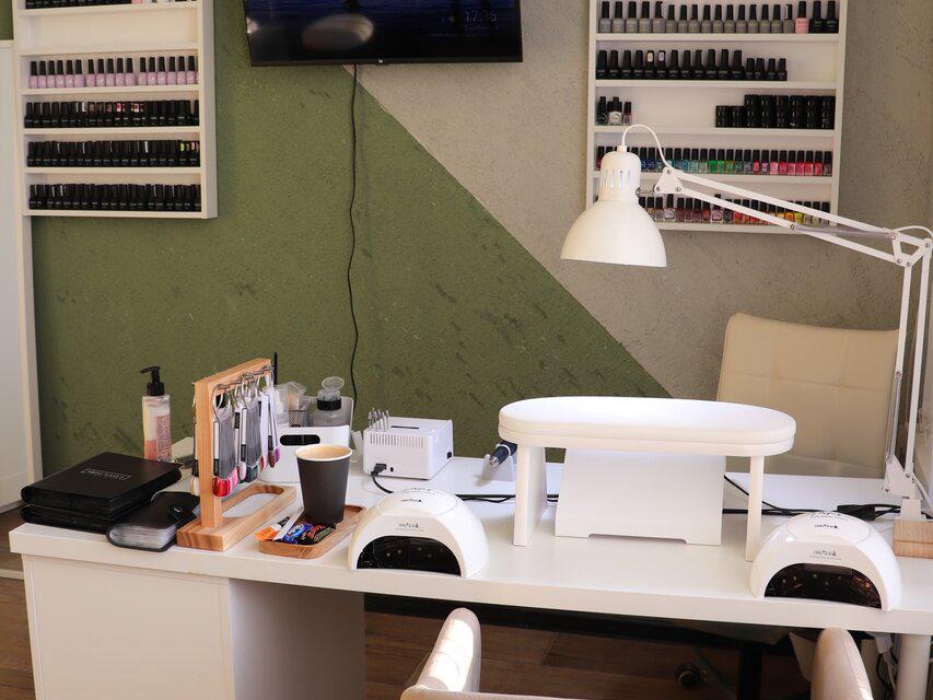 Razumova. nail, интерьер