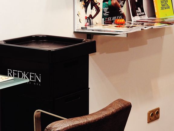 Redken, интерьер