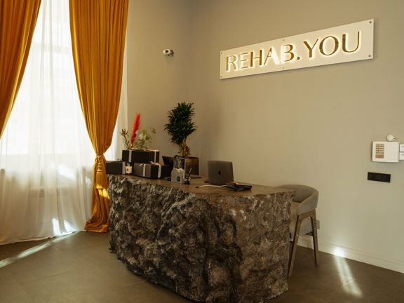 Rehab. You, интерьер