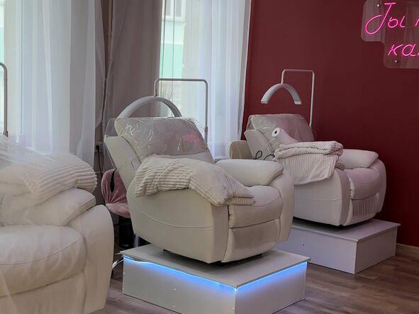 Ресницы Vivid Lash, интерьер