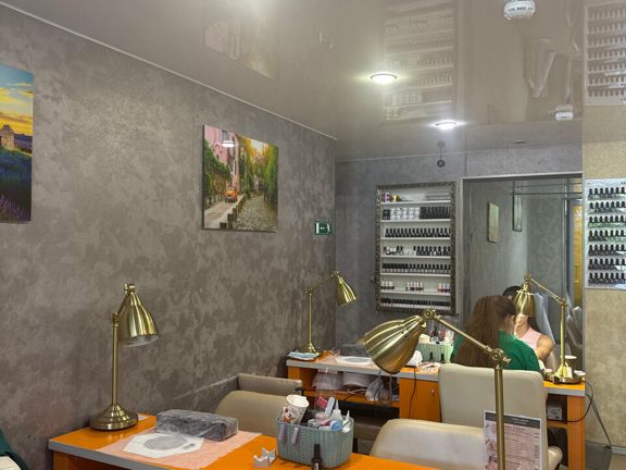 Rich Nails, интерьер
