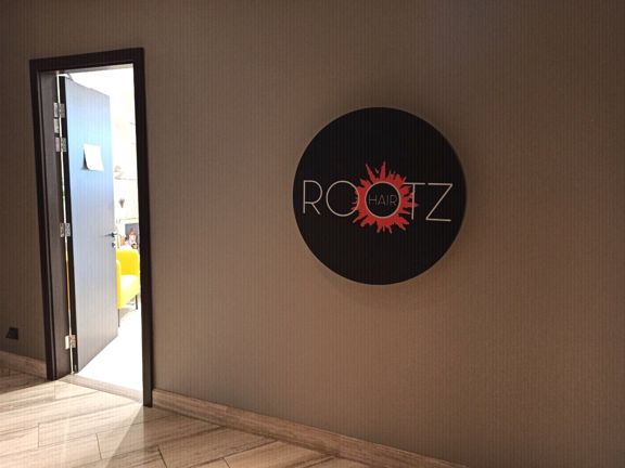 Rootz hair, интерьер