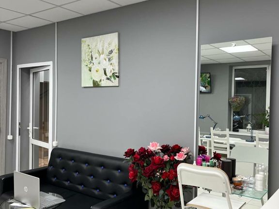 Rose Nail, интерьер