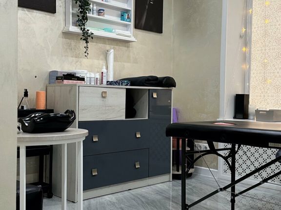 Royal Arms Beauty, интерьер