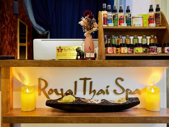 Royal Thai Sра, интерьер