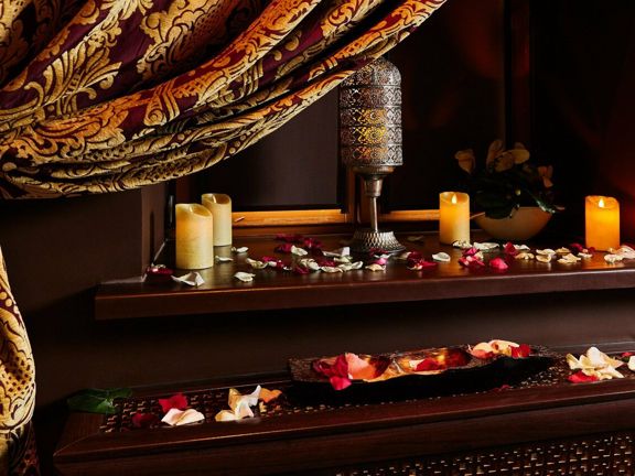 Royal Thai Sра, интерьер