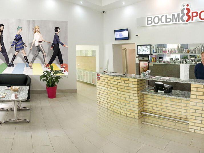 Салон № 8, интерьер
