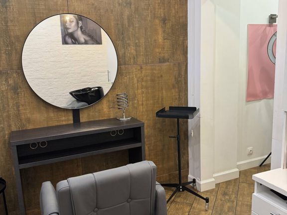 Salon. no. name, интерьер