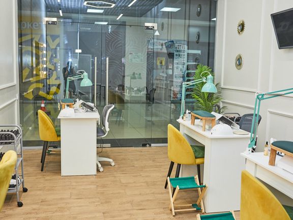 Say My Nails, интерьер
