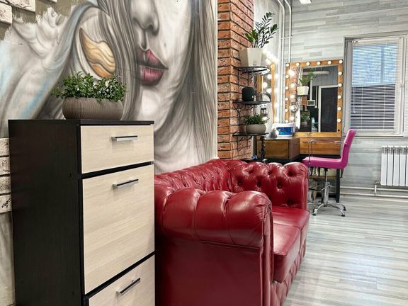 Selfie Hairs, интерьер