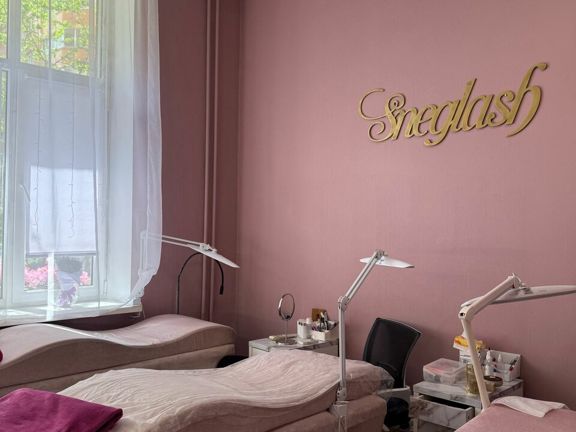 Sneglash, интерьер