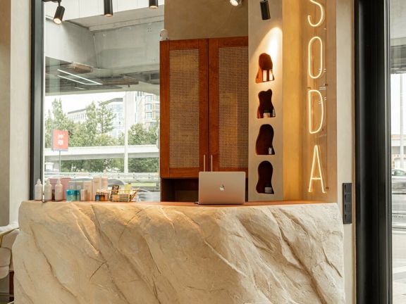 Soda Prime, интерьер