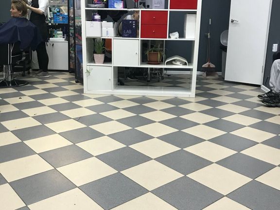 Стрижки, интерьер