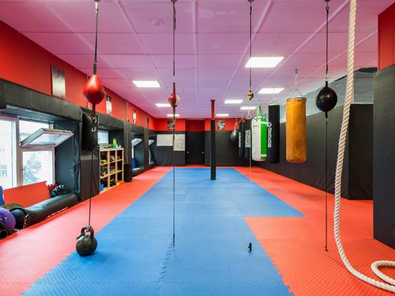 Surkov's Boxing, интерьер