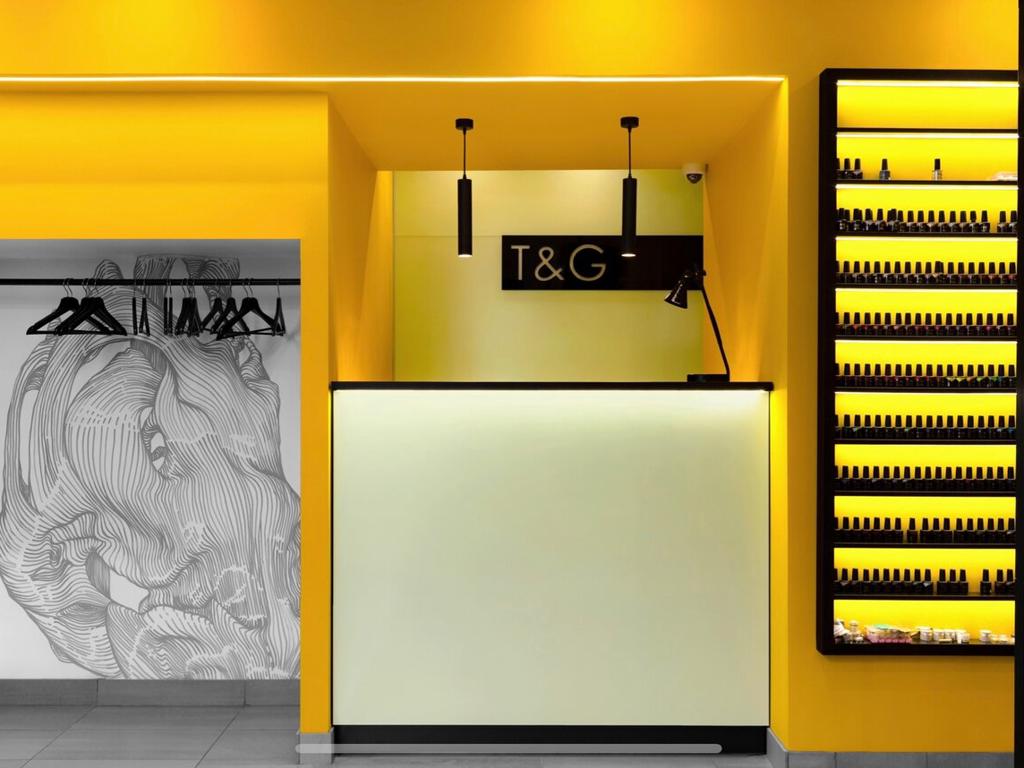 T & G Nails Boutique, интерьер