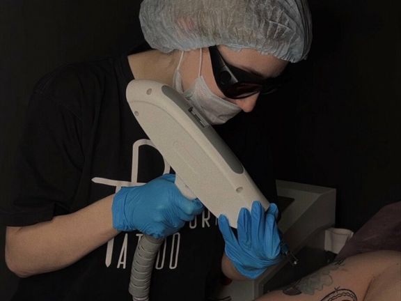 Tattoo Platform, интерьер