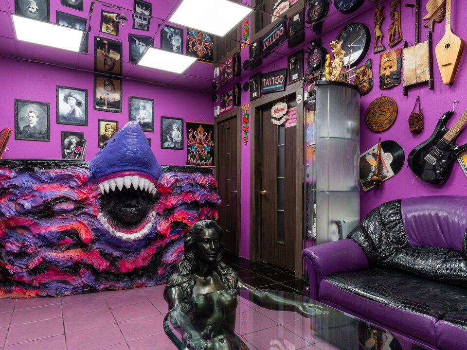 Tattoo салон Violet Shark, интерьер