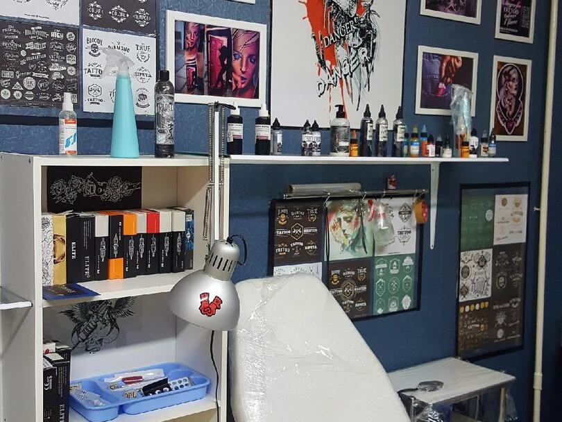 Tattoo Studio, интерьер