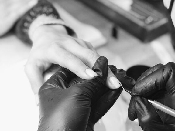 The Nails, интерьер
