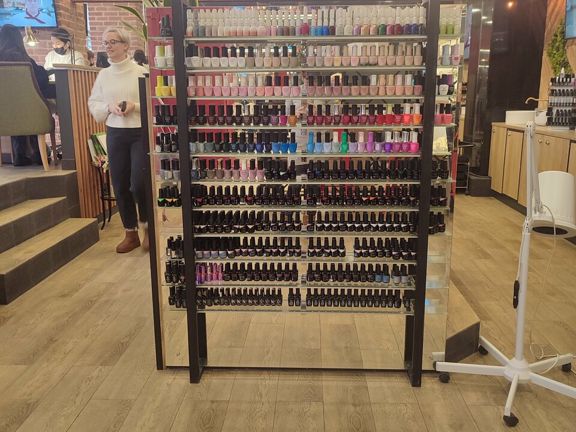 Tiffany Nails, интерьер