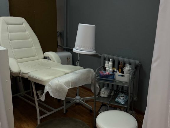 Tluk_nail_bar, интерьер
