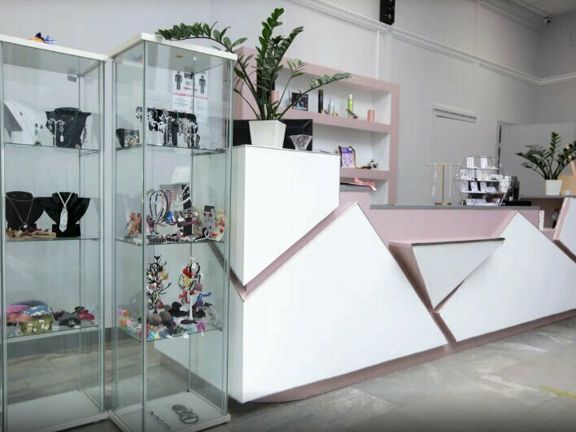 Точка Мира, интерьер