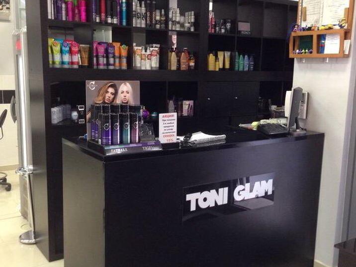Toni Glam, интерьер