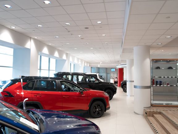 Toyota центр Серебряный Бор, интерьер