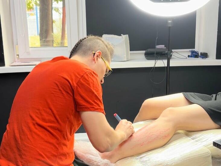 True Vision tattoo, интерьер