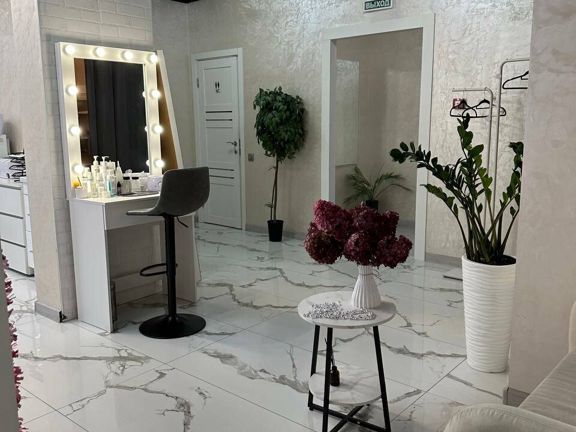 Vusnails, интерьер