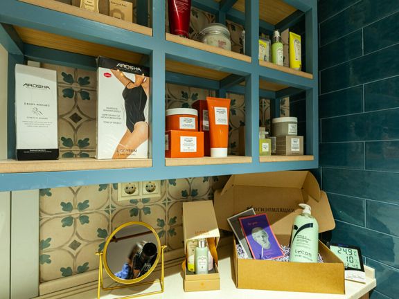 Wax & Go, интерьер