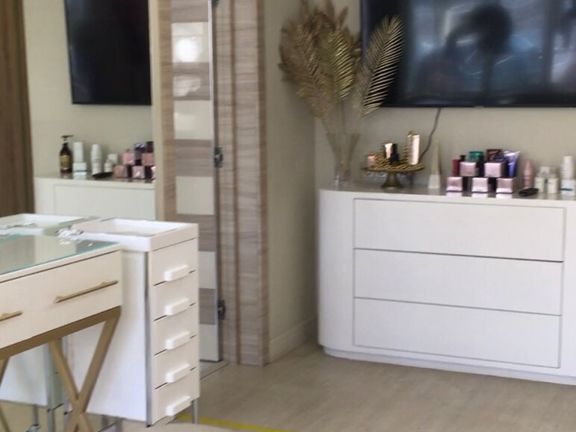 Wella, интерьер