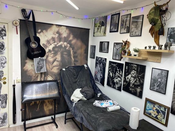 Wolf Tatoo Studio, интерьер