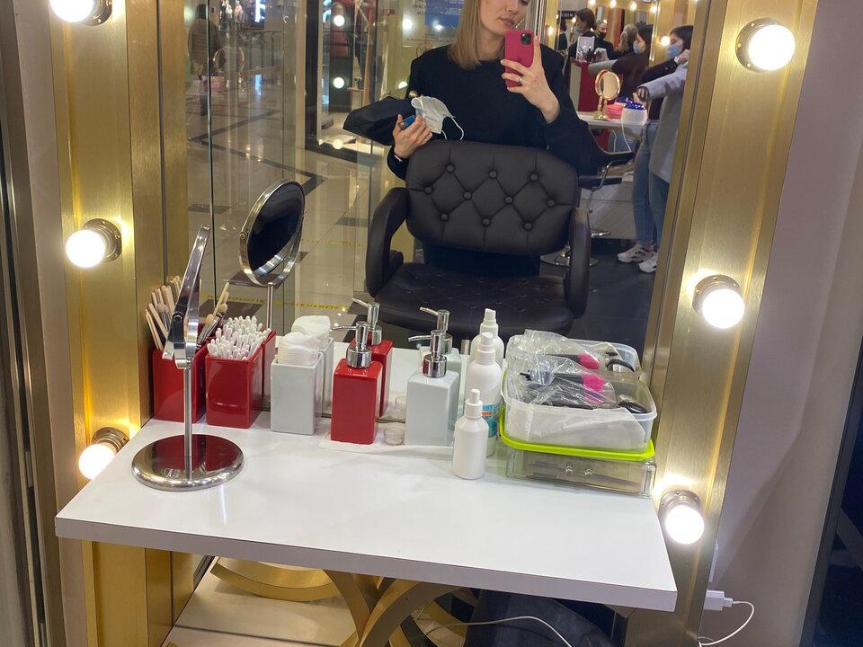 Wowbrow, интерьер