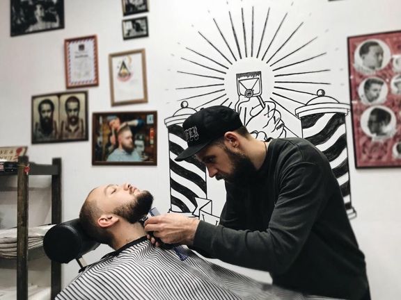 Wrong Barbershop, интерьер