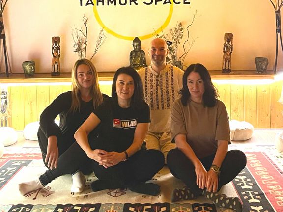 Yahmur Space, интерьер