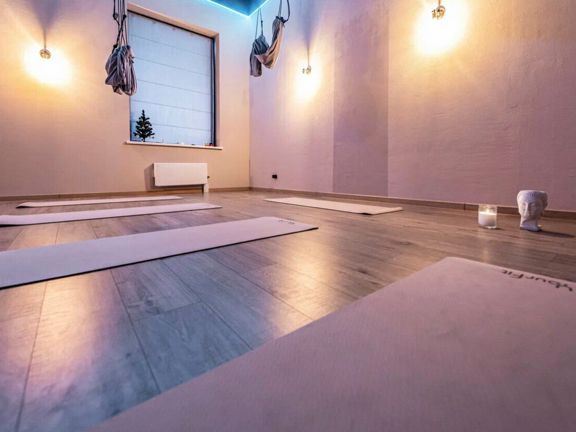 Yoga Monikl, интерьер