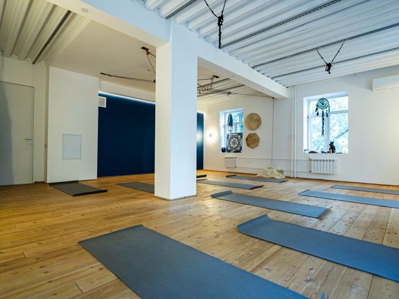 Yogatakyoga, интерьер