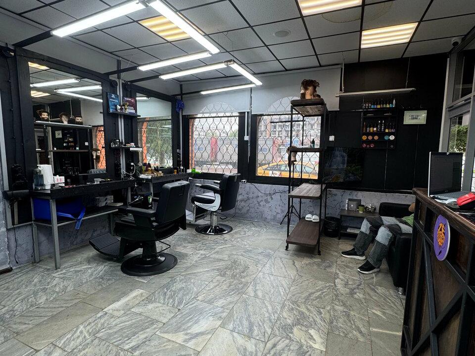 Ze Barber, интерьер
