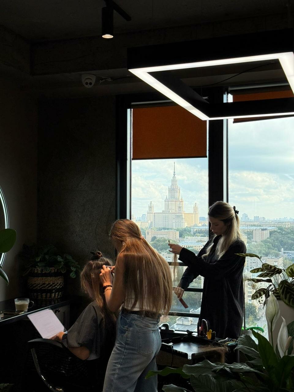 Фото салона