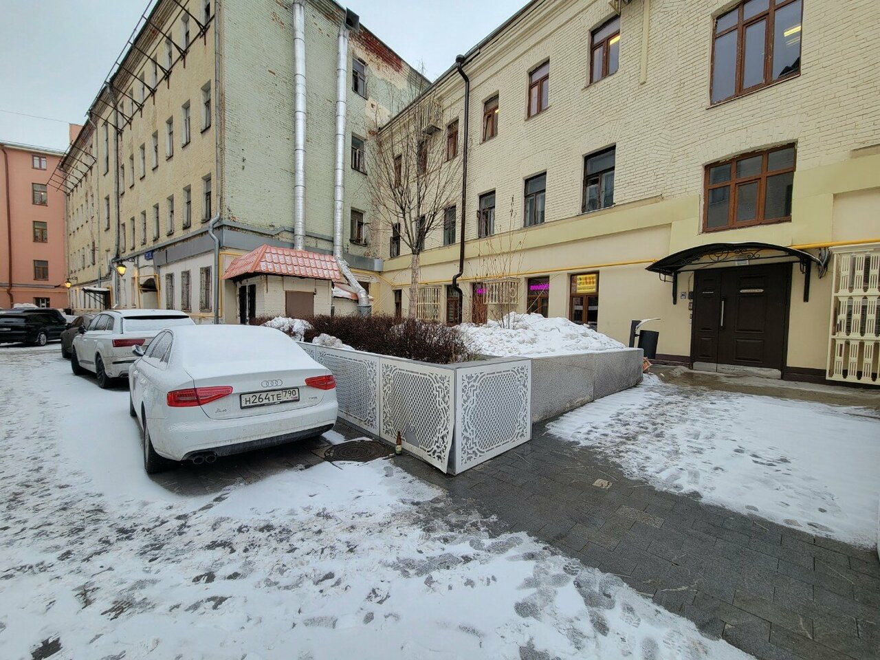 Фото салона