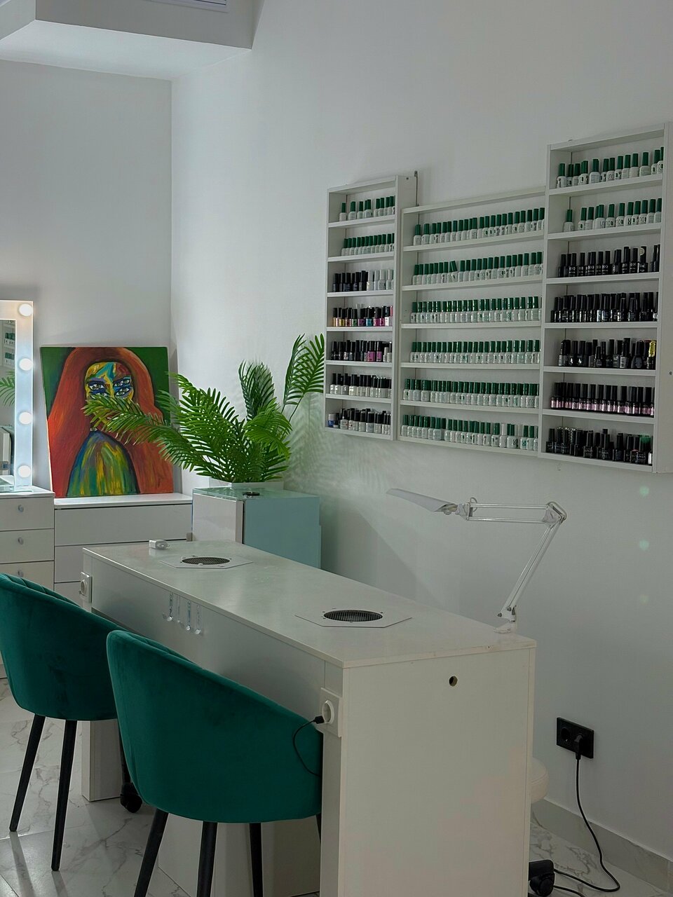 Фото салона