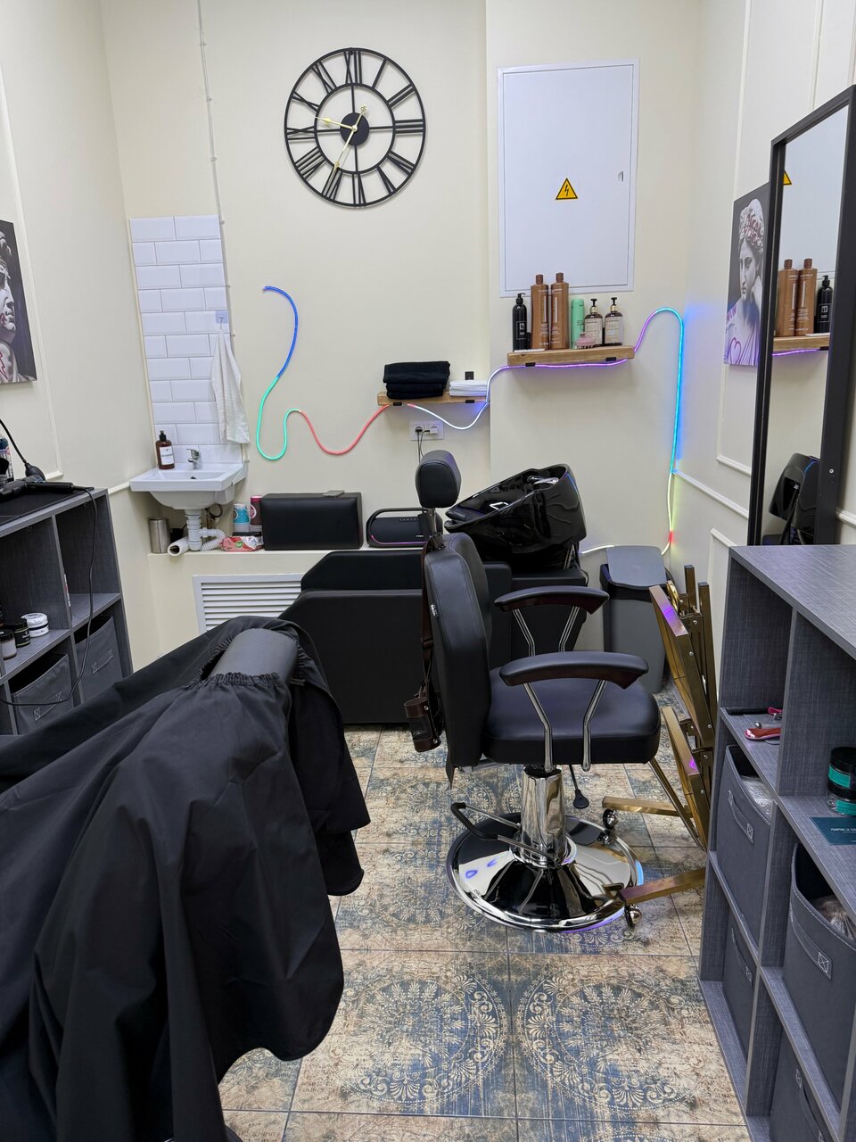 Фото салона