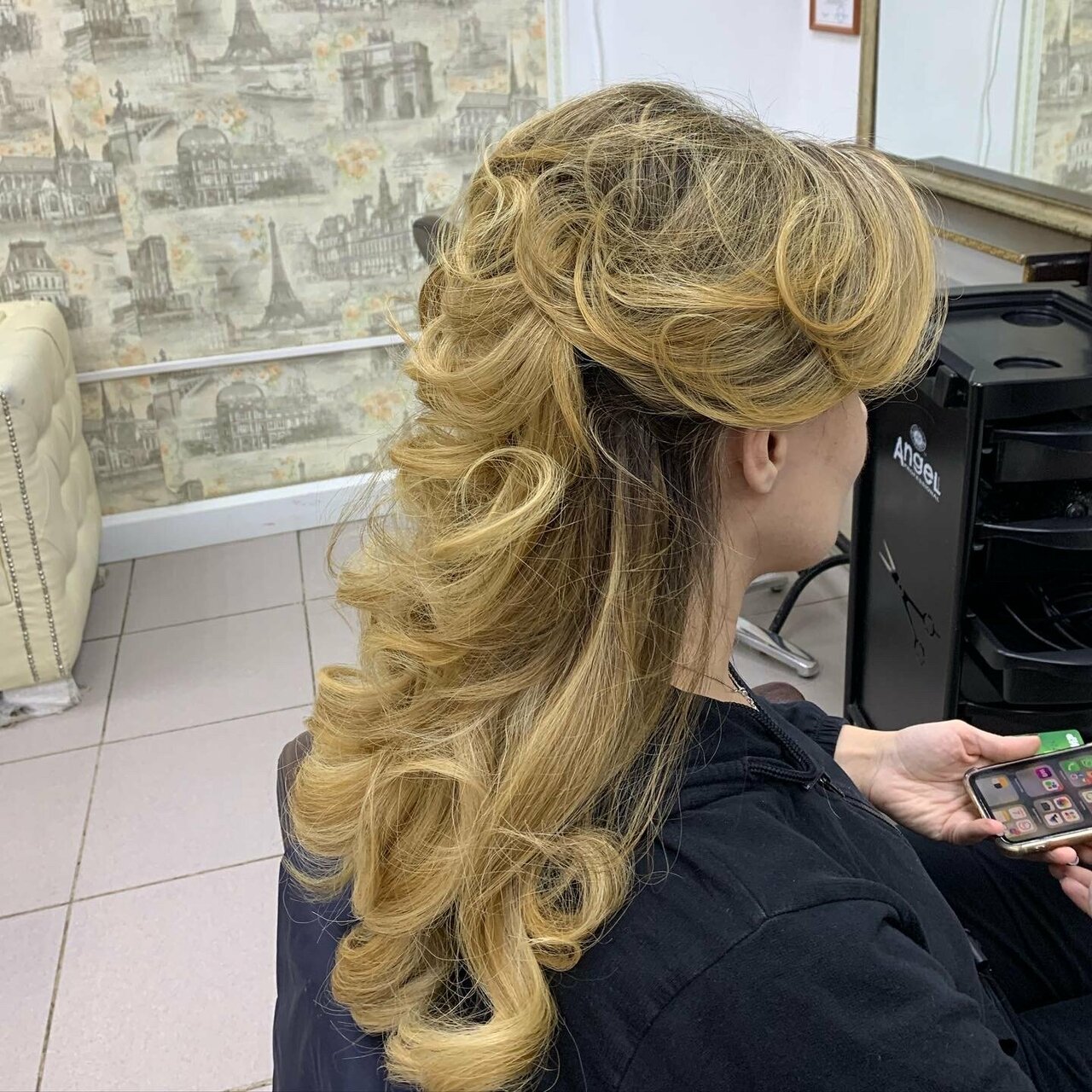 Фото салона